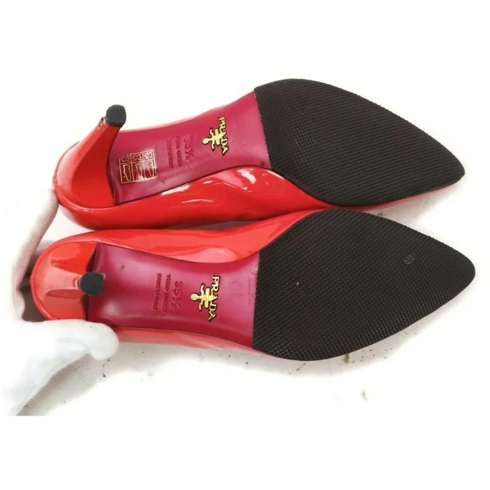 Prada  35.5 Red Patent Leather Pump Heels  861261